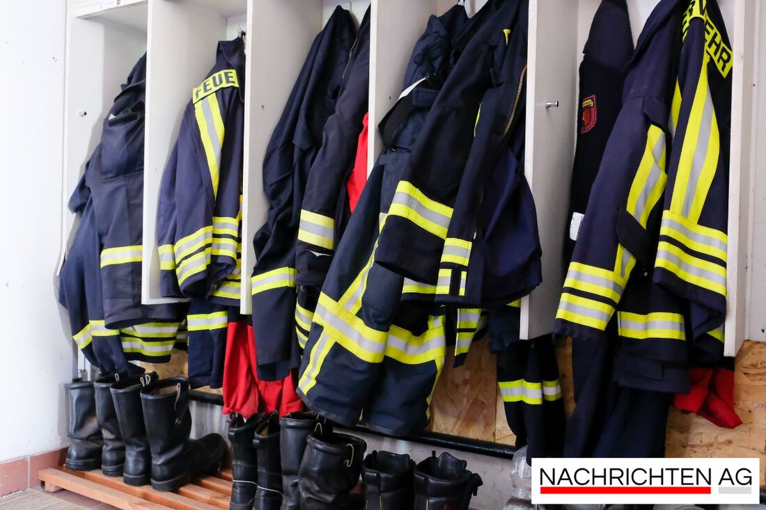 Am Freitagabend, dem 6. Juni 2025, brach in der ehemaligen Staatsoperette in Dresden-Leuben ein Feuer aus. Anwohner wurden gebeten, Fenster und Türen geschlossen zu halten.